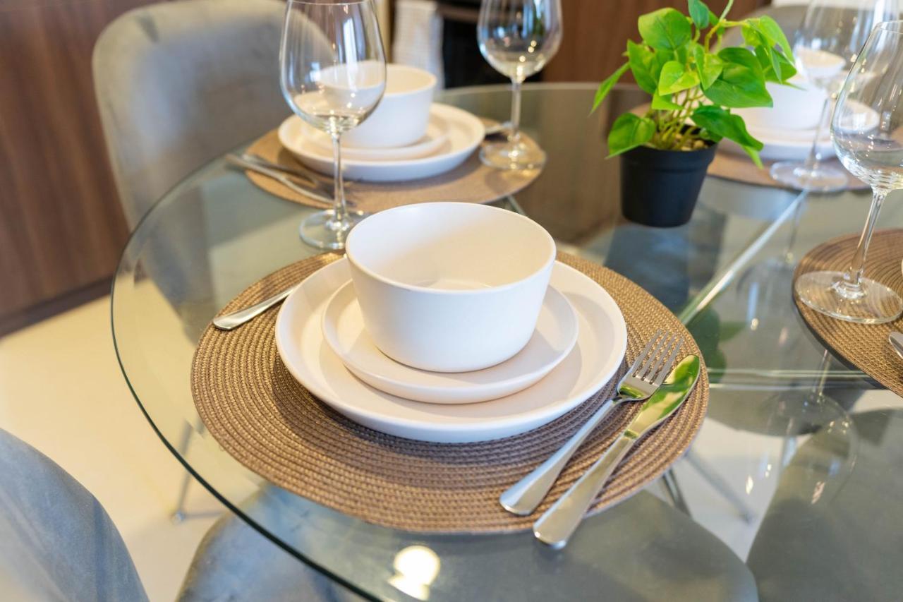 Delightful 2Br Apartment At Reva Residences Dubai Eksteriør billede
